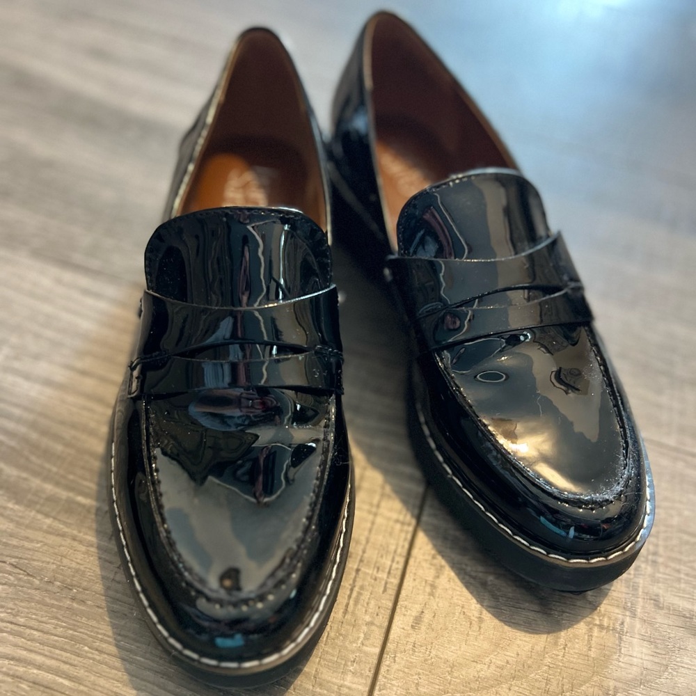 Franco Sarto 7 patent leather black brand new